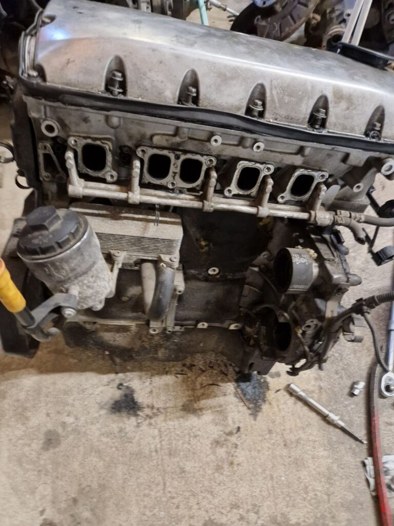 Motor 2.5 tdi, 128kw, kód motora BAC