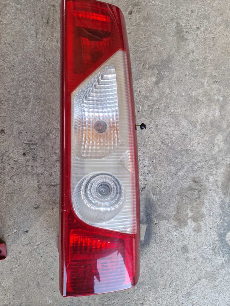 Pravé zadné svetlo Fiat Scudo 2007 – 2016, Citroen Jumpy, Peueot Expert