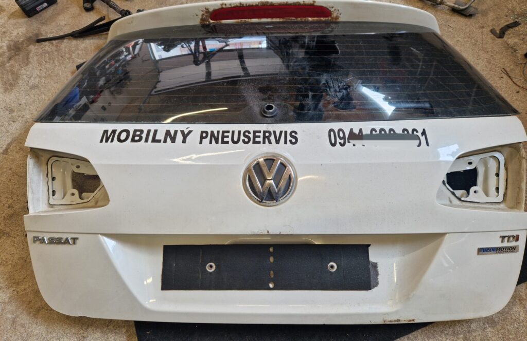 Kufor VW Passat B7 combi