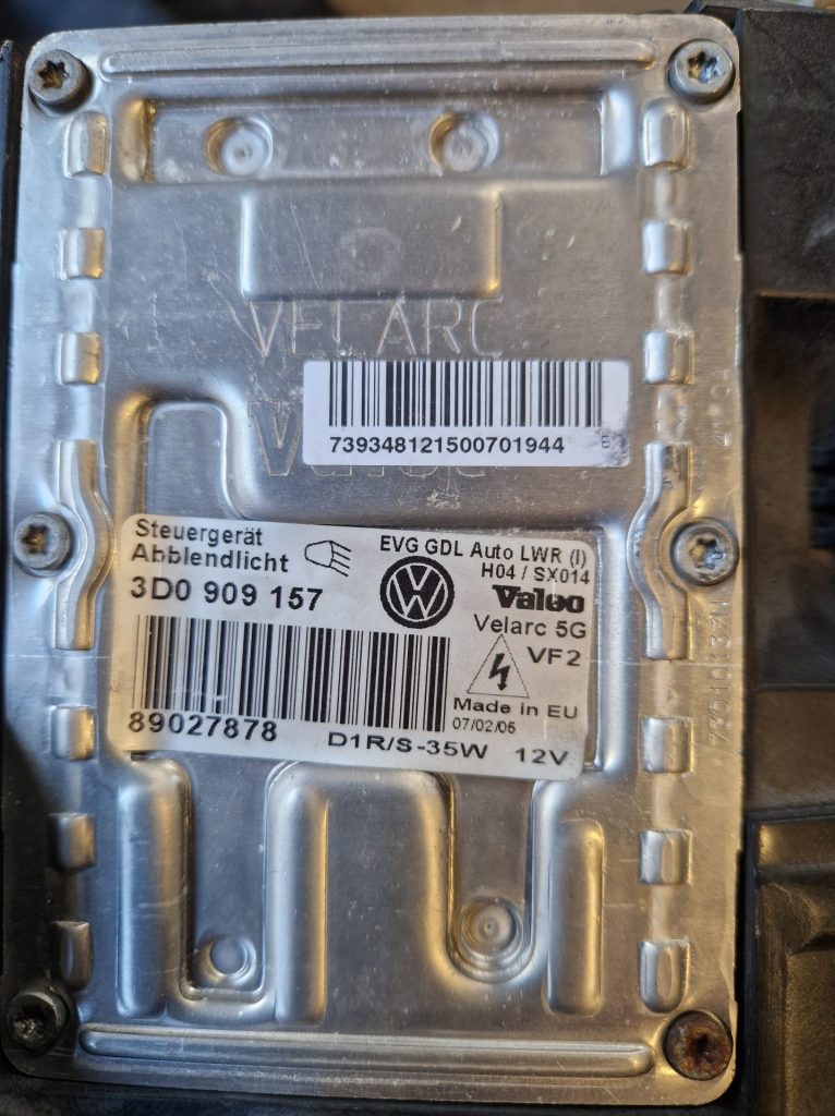 Riadiaca jednotka Xenónu VW Touareg 7l